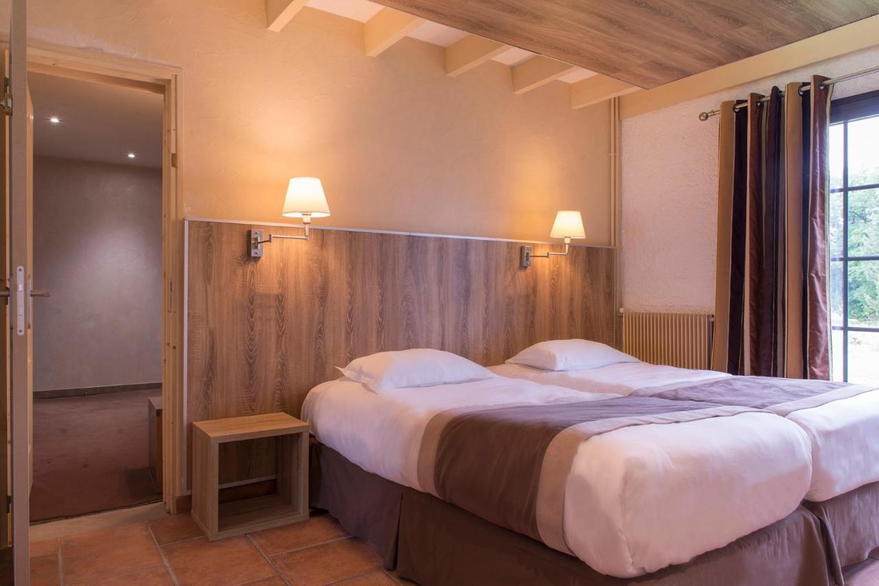 Saint-Pardoux-l'Ortigier Hotel Restaurant Les Coquelicots, The Originals Relais מראה חיצוני תמונה