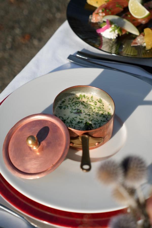Saint-Pardoux-l'Ortigier Hotel Restaurant Les Coquelicots, The Originals Relais מראה חיצוני תמונה